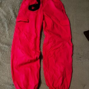 Wind pants